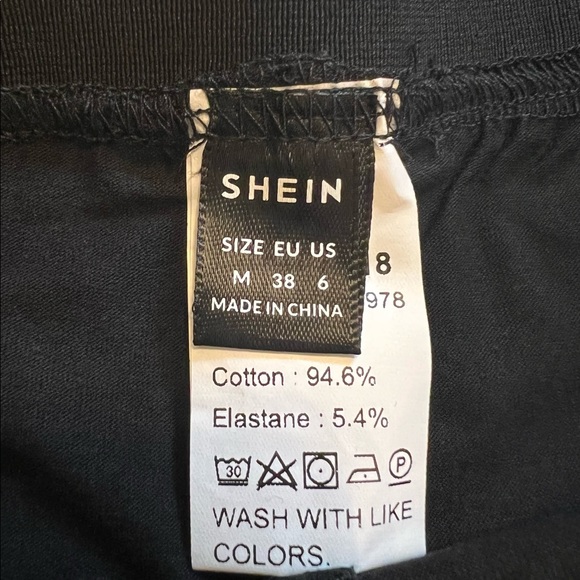 NWOT Shein Black Shorts - Picture 3 of 3